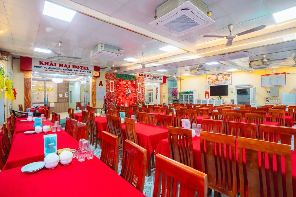 Nhà hàng 4
